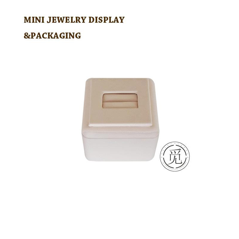 Leather slot ring jewelry display stand specia